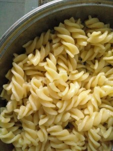 Boiled fusilli pasta